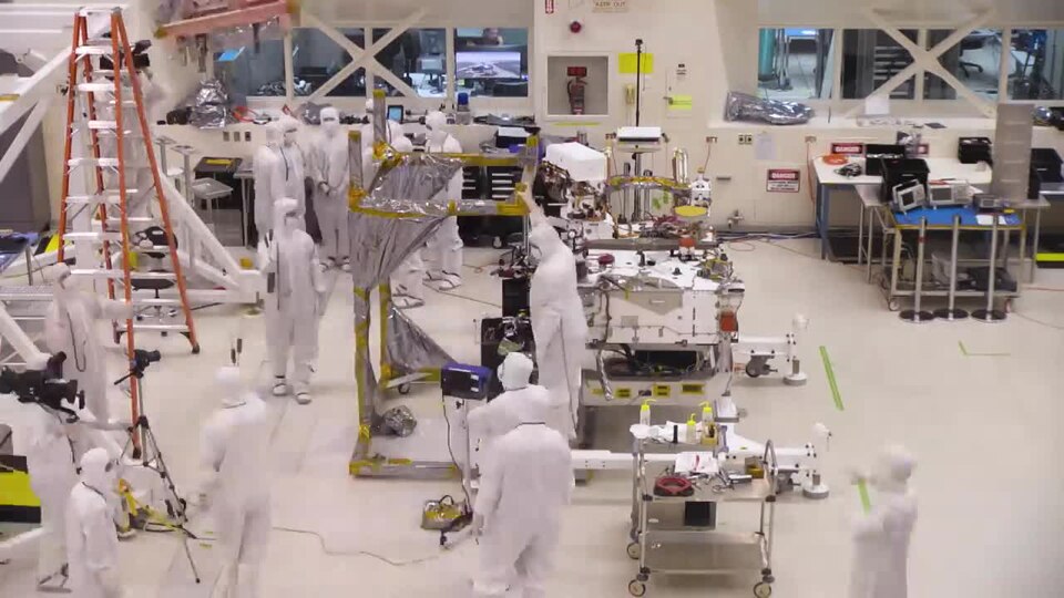 NASA-BuildingMars2020Rover-TimeLapse-20190712.webm